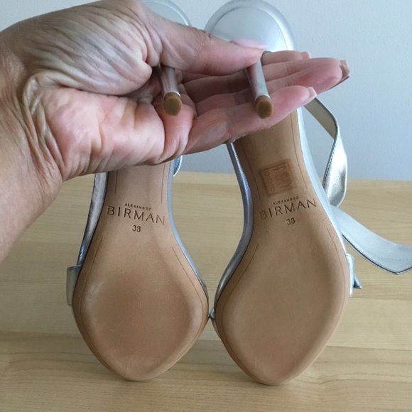 ❌SOLD❌ Alexandre Birman Silver Sandals - Picture 4 of 6